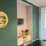 Apartmán Residenza Santa Anastasia Spacious Flat *