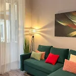 Apartmán Residenza Santa Anastasia Spacious Flat