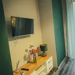 Residenza Santa Anastasia Spacious Flat
