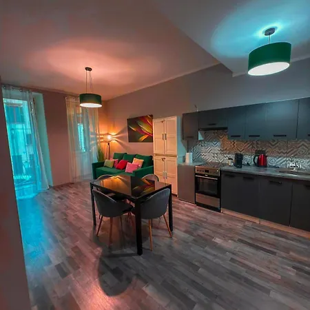 Apartment Residenza Santa Anastasia Spacious Flat