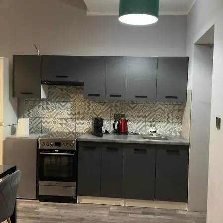 Apartment Residenza Santa Anastasia Spacious Flat *