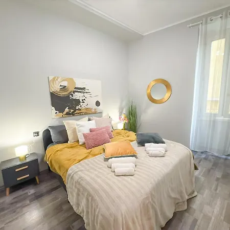 Apartmán Residenza Santa Anastasia Spacious Flat