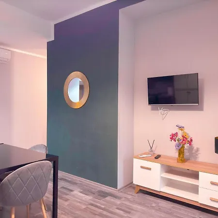 Residenza Santa Anastasia Spacious Flat *